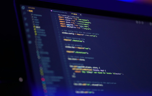 AI Agent chăm sóc khách hàng 24/7 trên website 2026